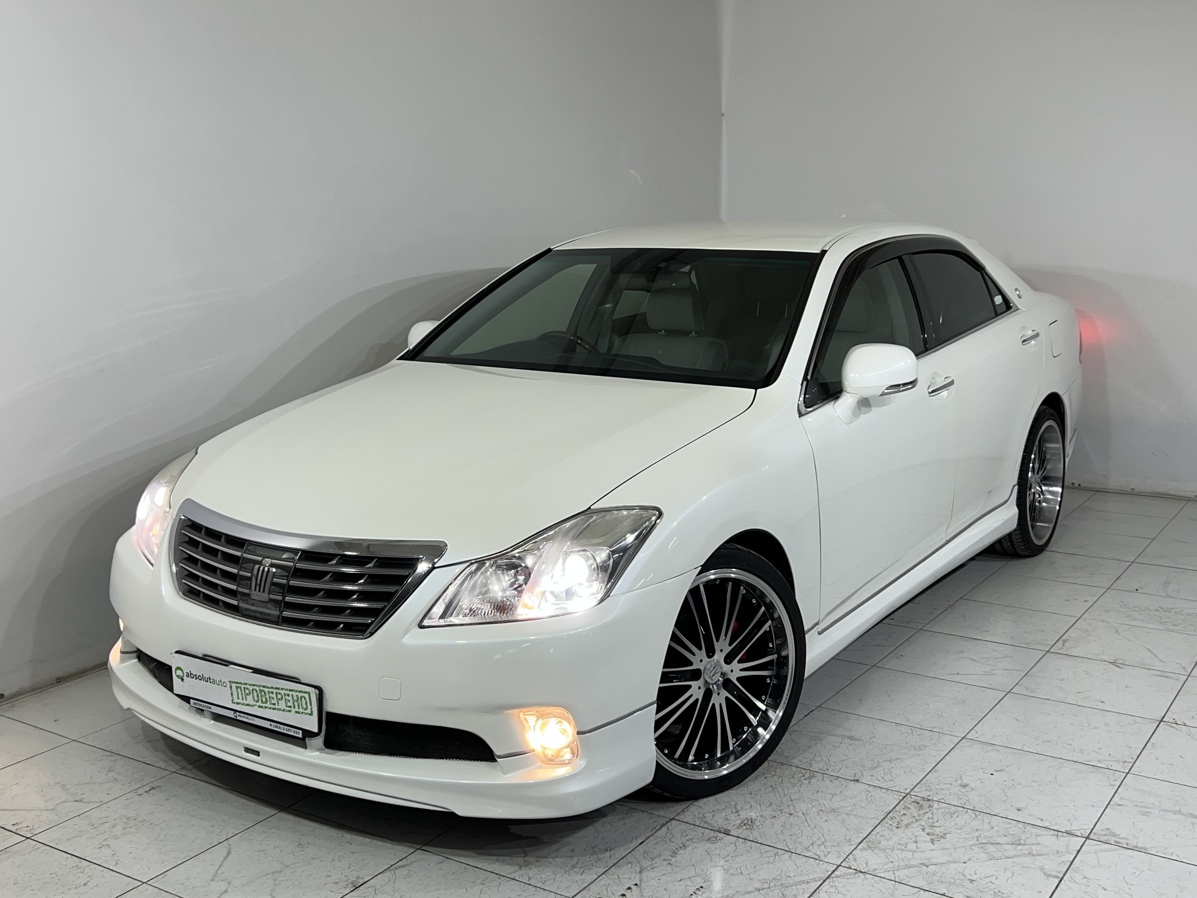 Купить Toyota Crown 2011 Год Приморский Край