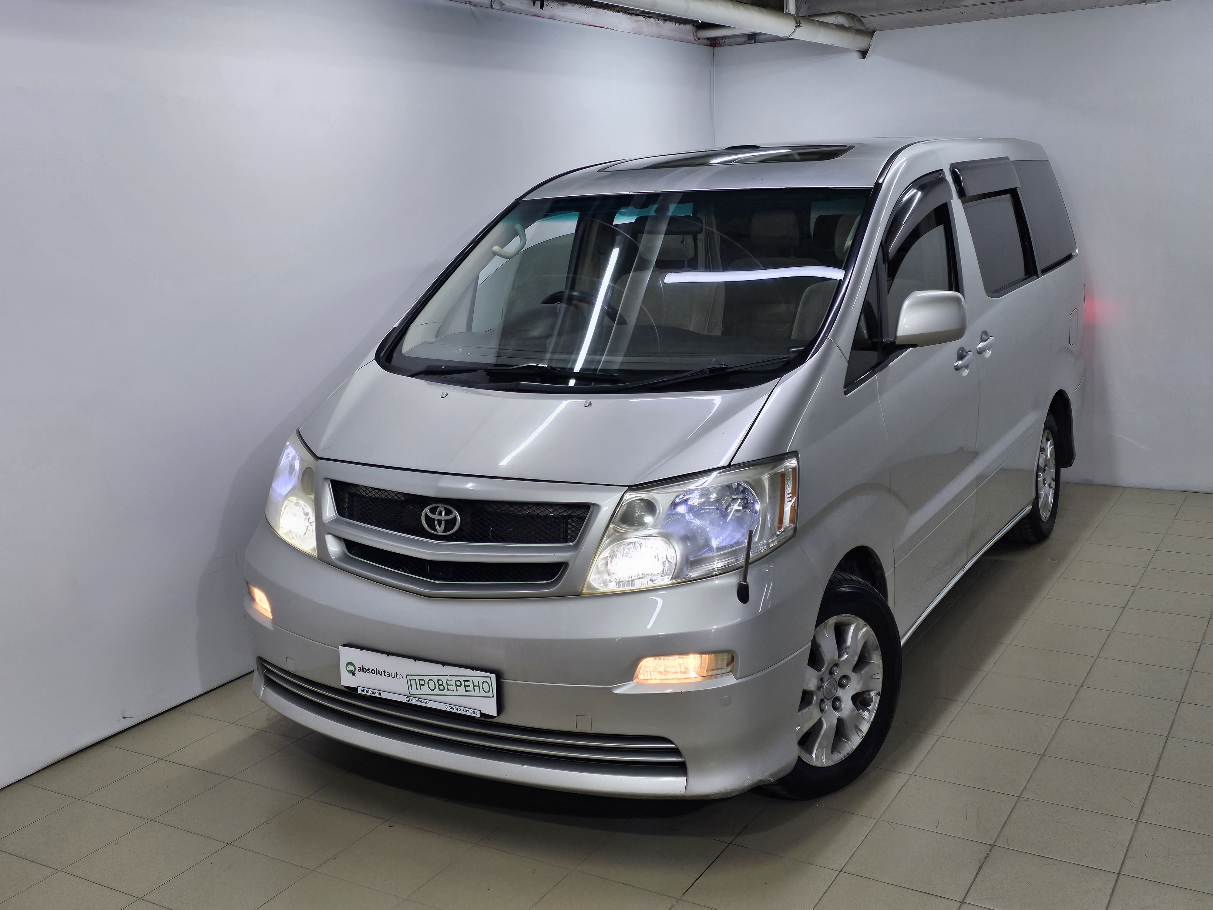 Toyota Alphard 2002