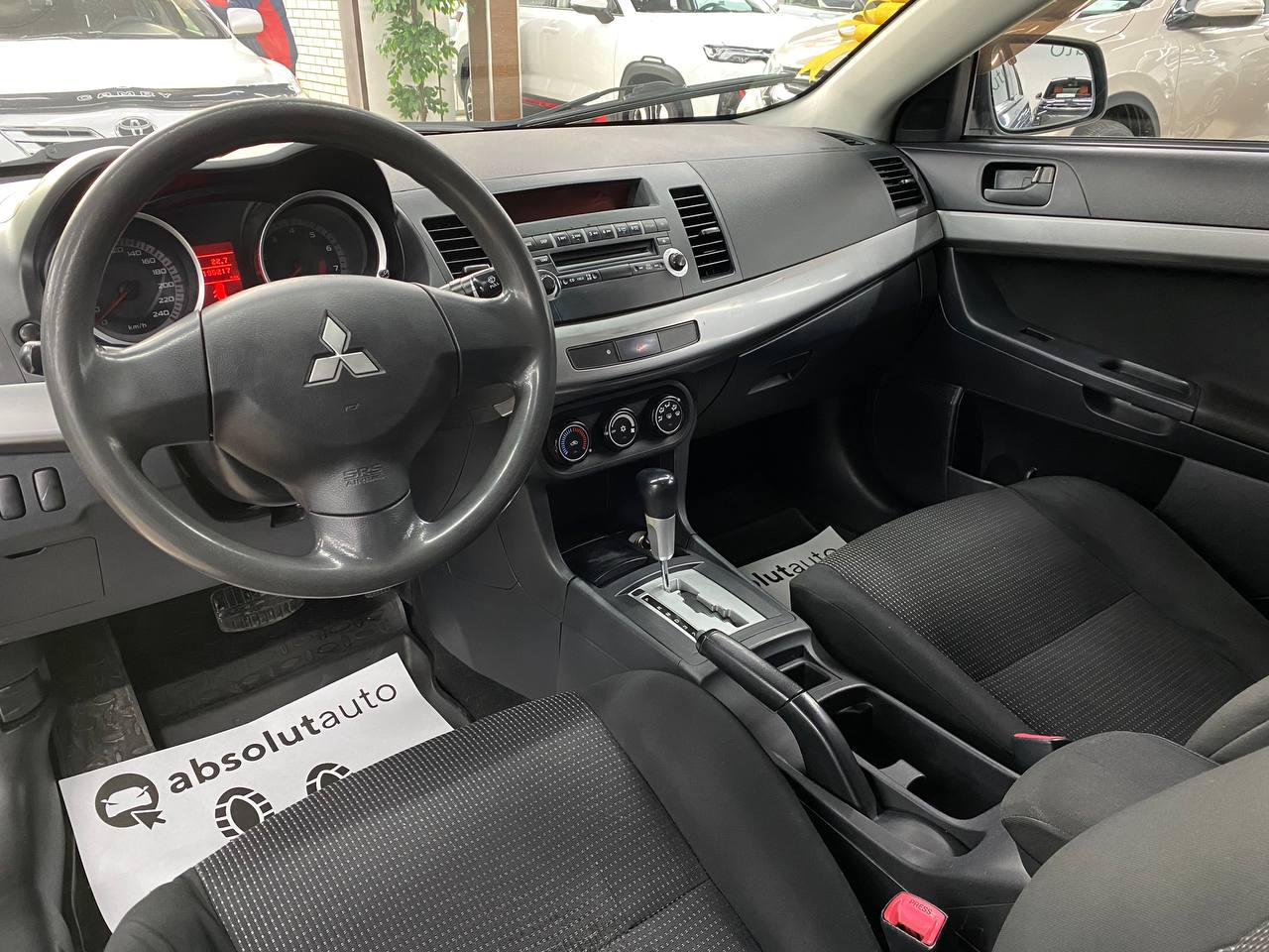 Mitsubishi Lancer