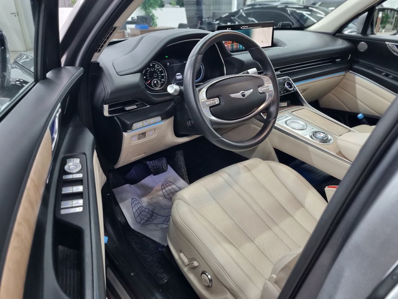 Genesis GV80