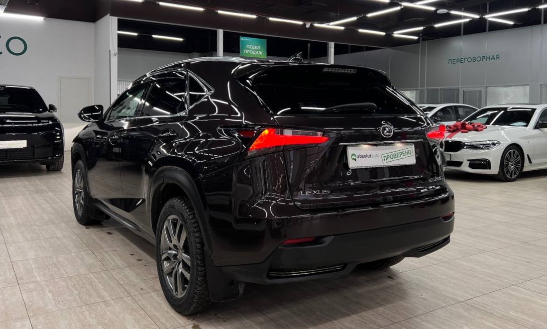 Lexus NX
