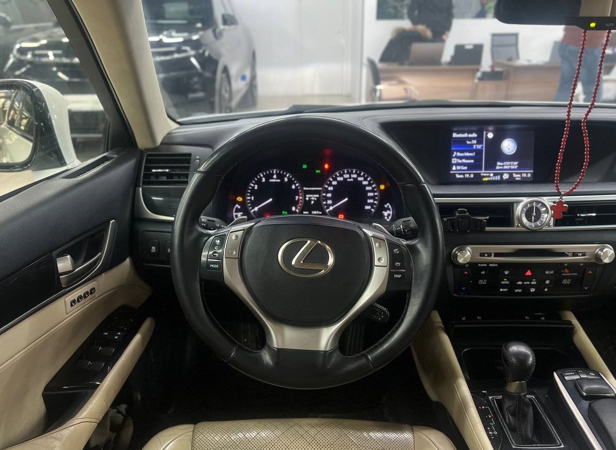 Lexus GS