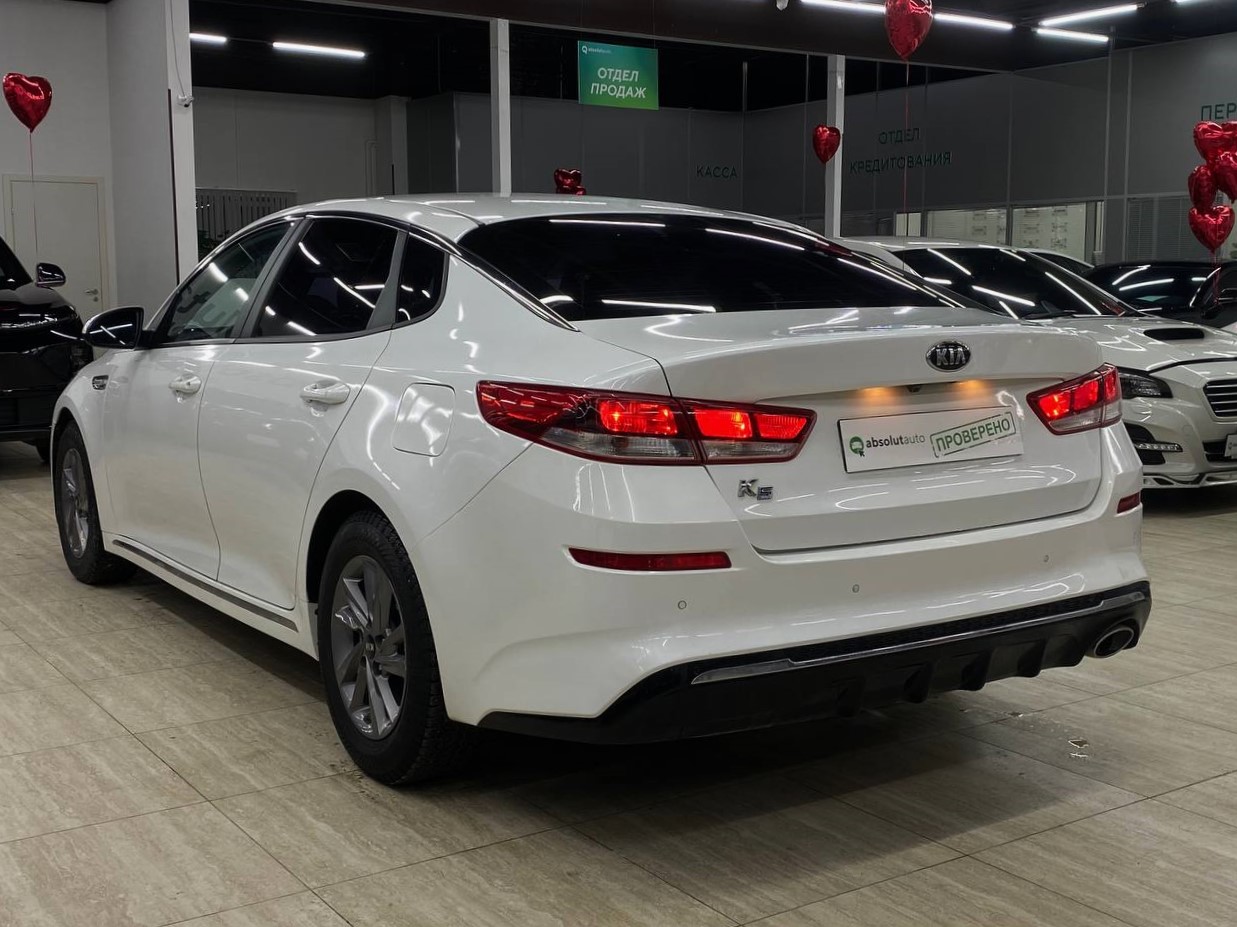 Kia K5