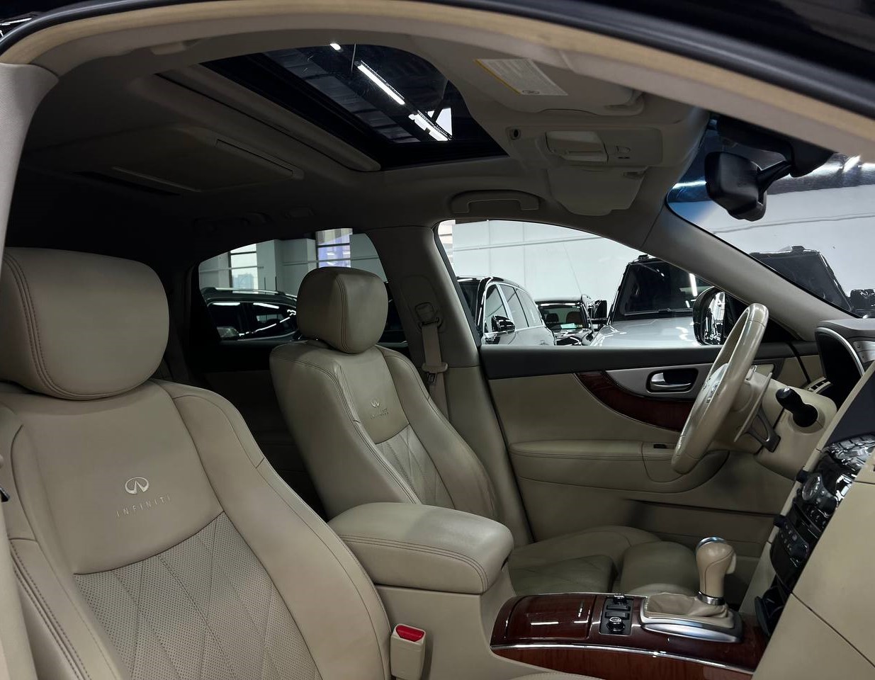 Infiniti FX