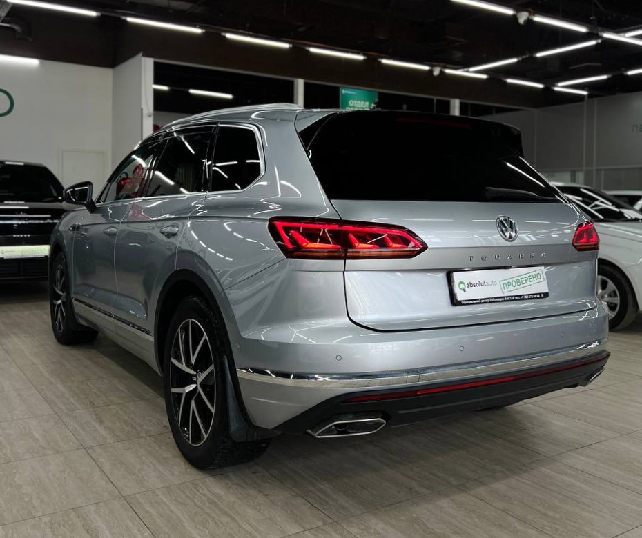 Volkswagen Touareg