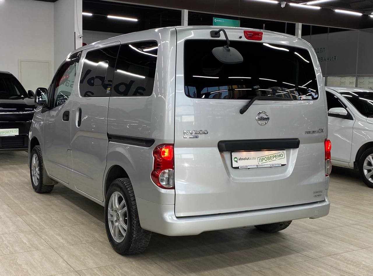 Nissan NV200