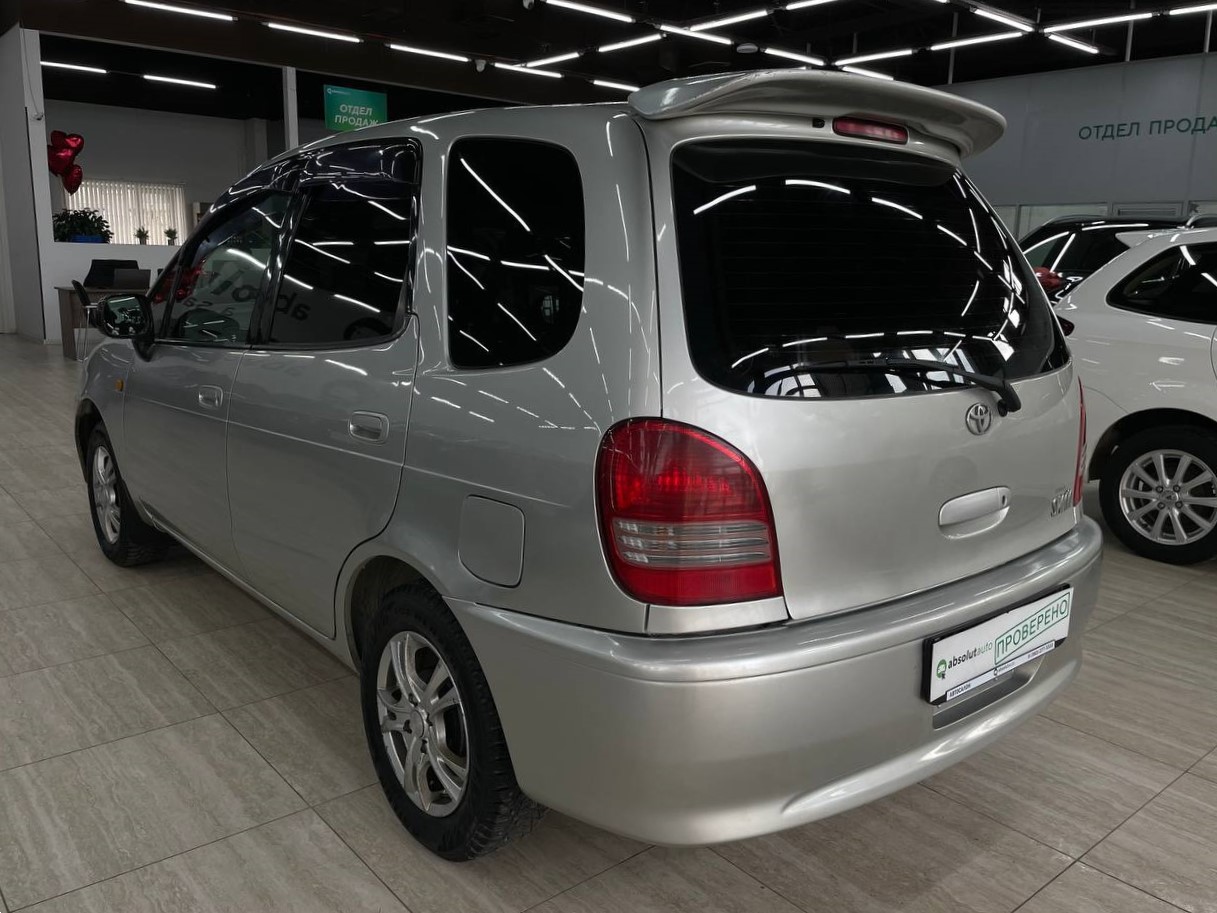 Toyota Corolla Spacio