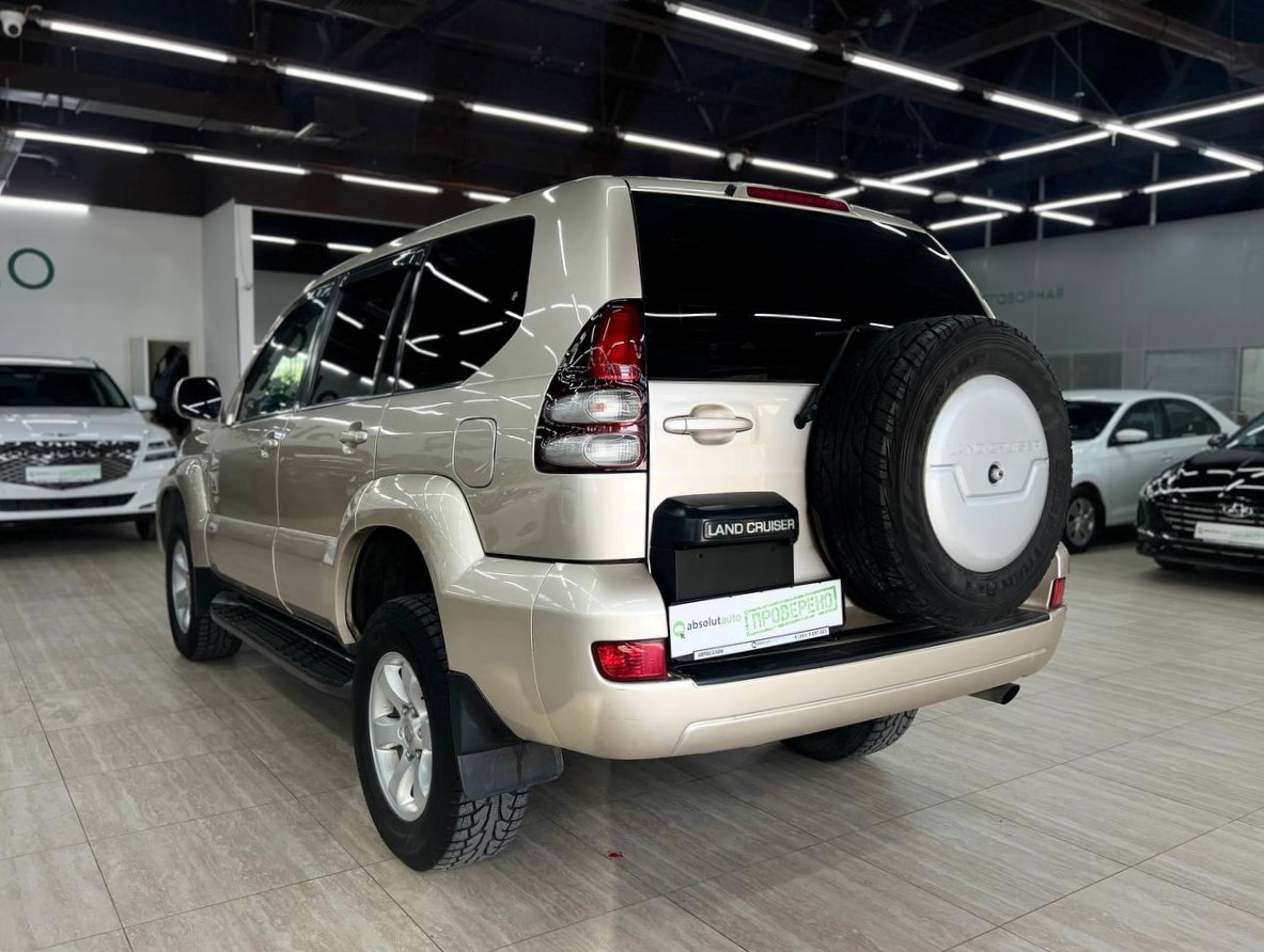 Toyota Land Cruiser Prado