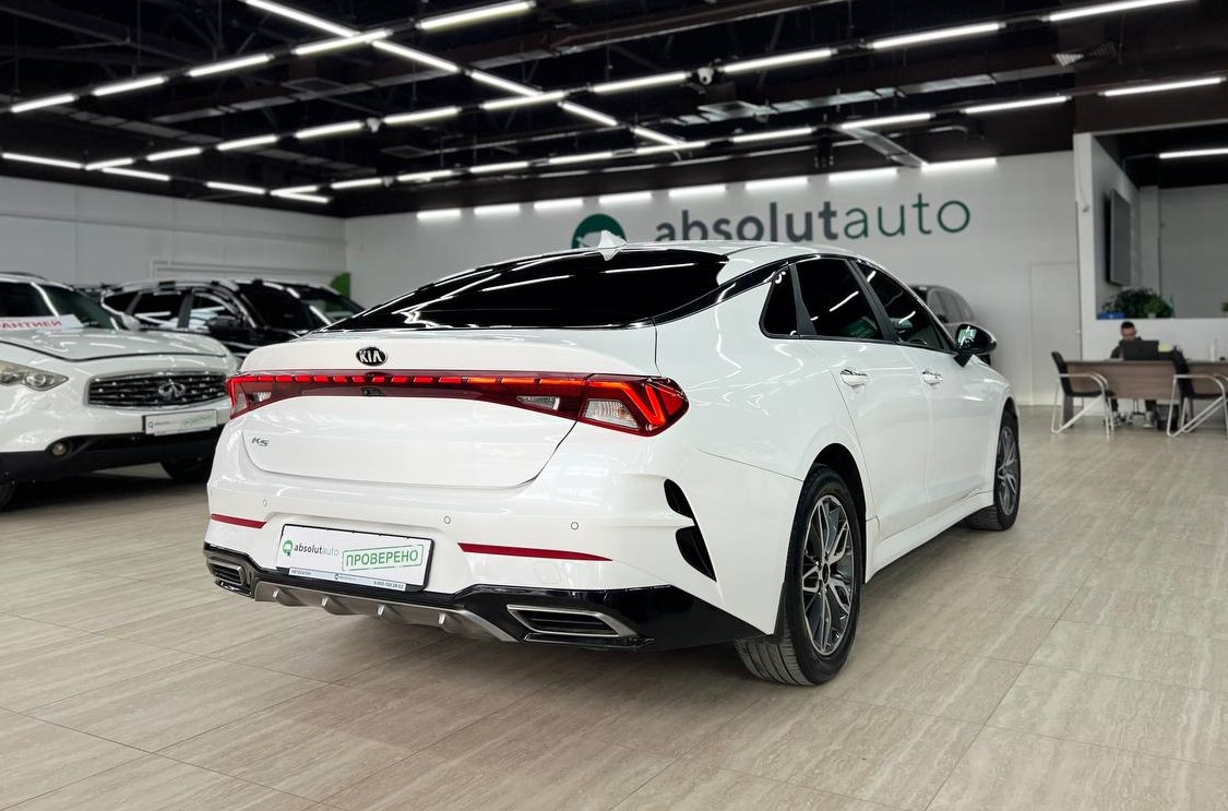 Kia K5