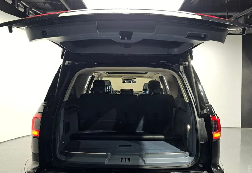 Lincoln Navigator