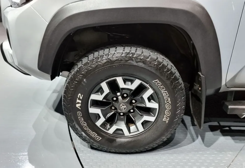 Toyota Tacoma