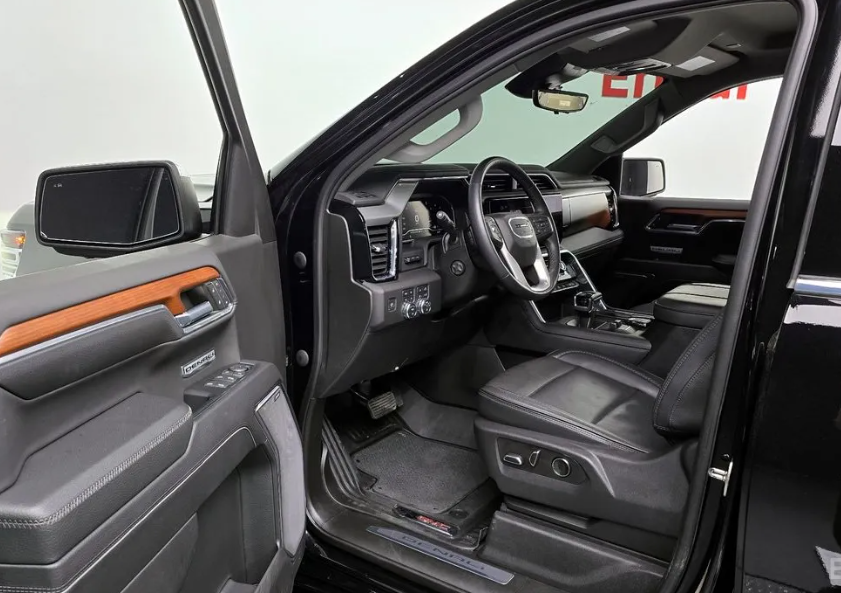 GMC Sierra