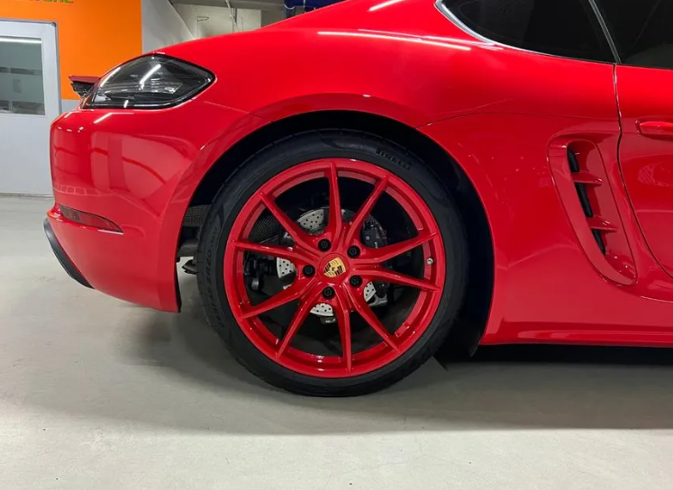 Porsche 718 Cayman