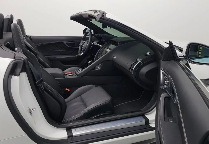 Jaguar F-Type