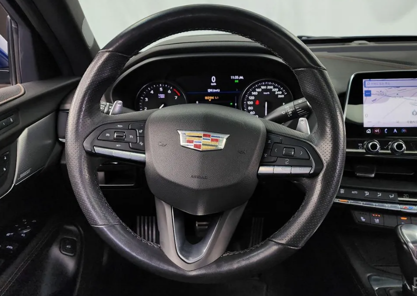 Cadillac CT4