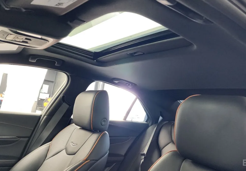 Cadillac CT4