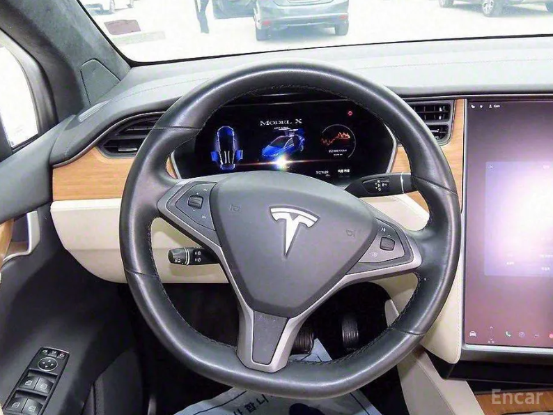 Tesla model_test X