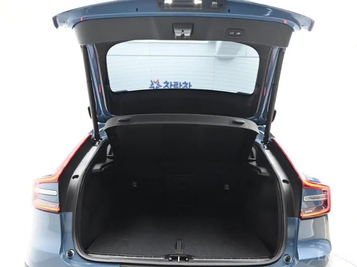 Volvo C40