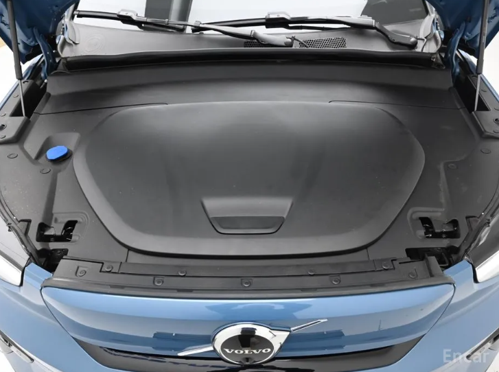 Volvo C40