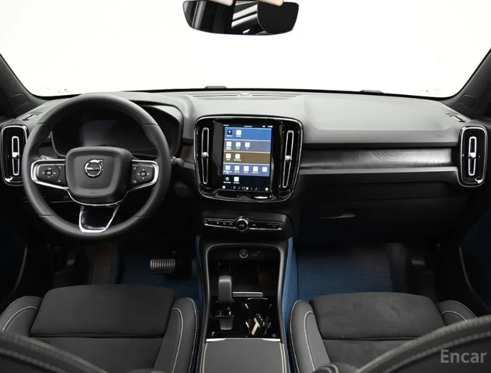 Volvo C40
