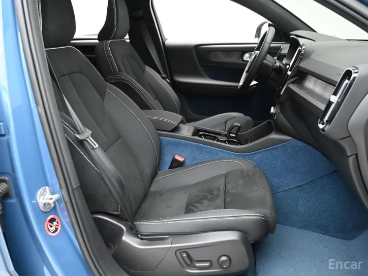 Volvo C40