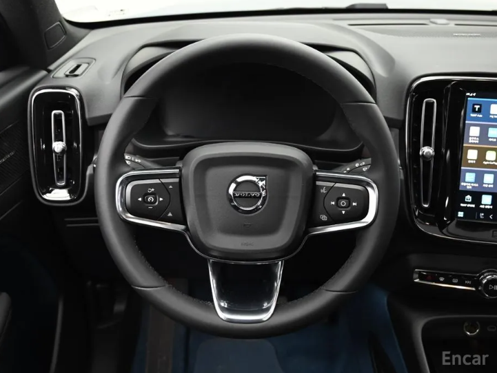 Volvo C40