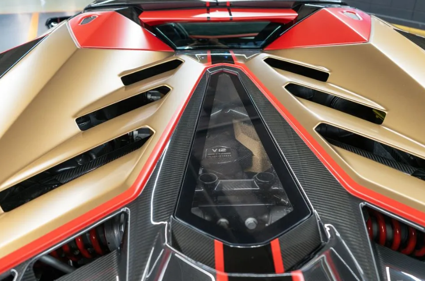 Lamborghini Aventador