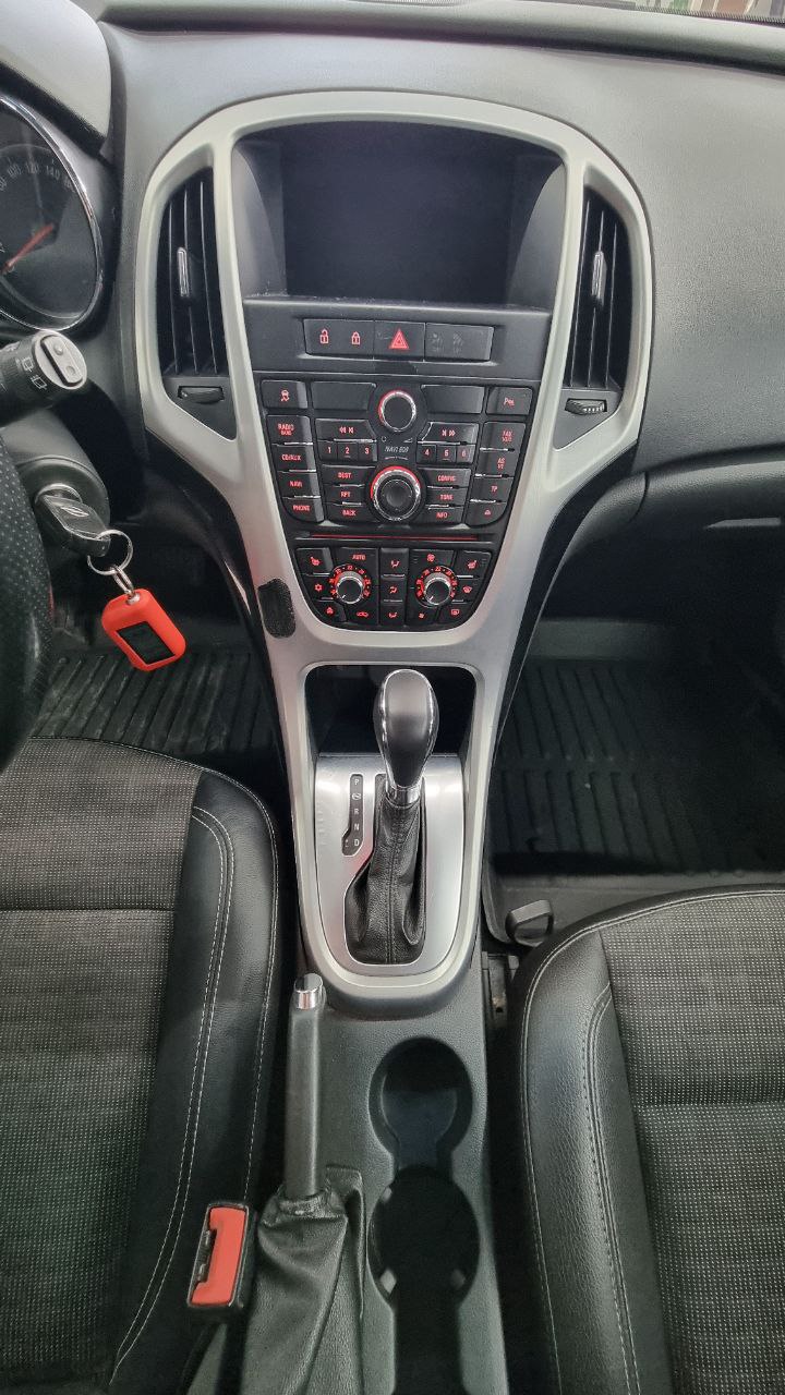 Opel Astra OPC