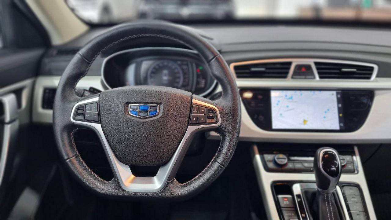 Geely Atlas