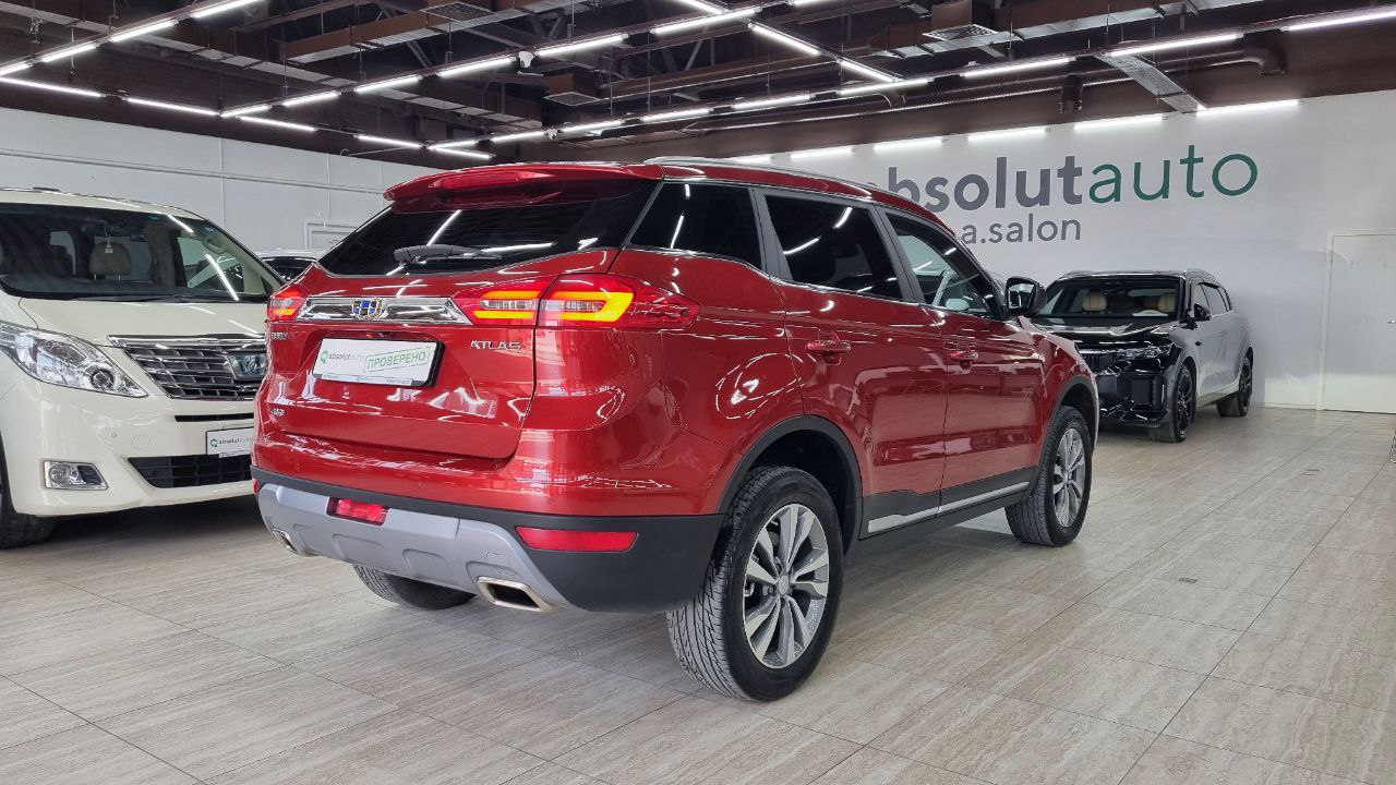 Geely Atlas