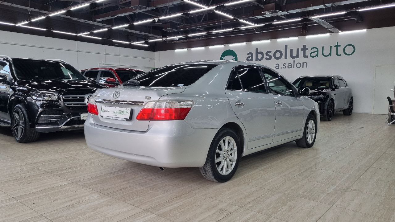 Toyota Premio
