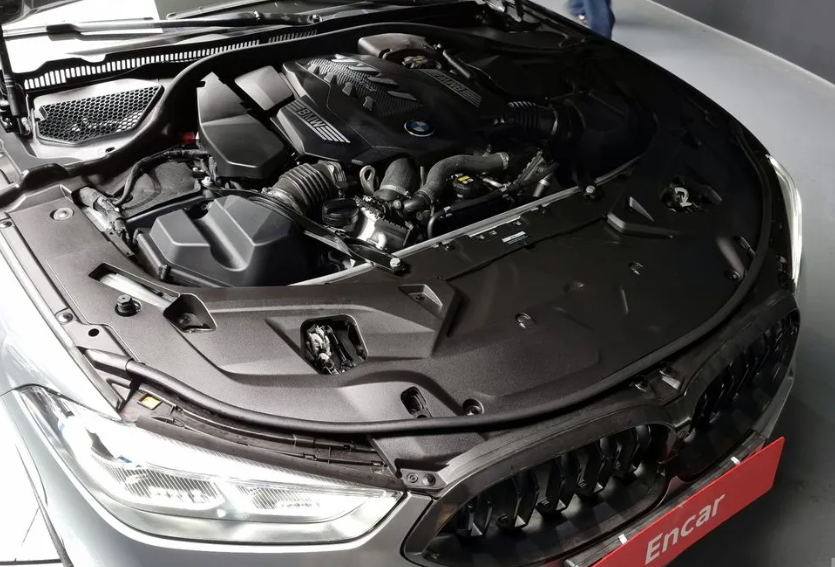 BMW 8 серия