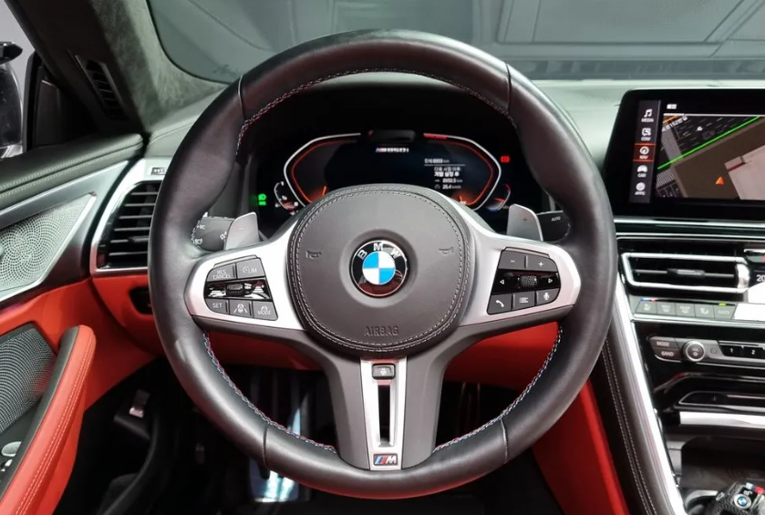 BMW 8 серия