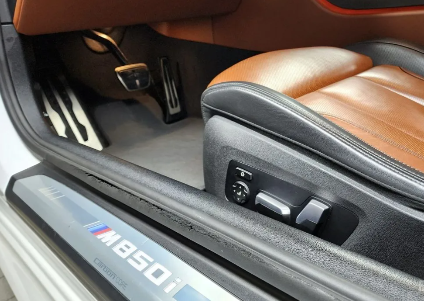 BMW 8 серия