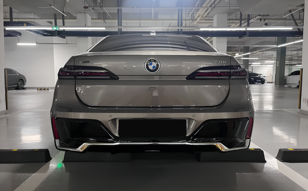 BMW 7 серия