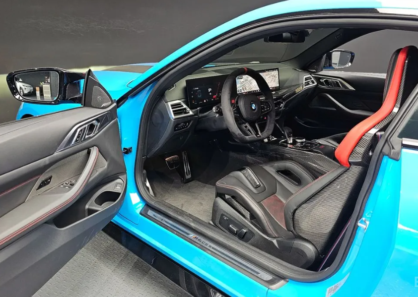 BMW M4