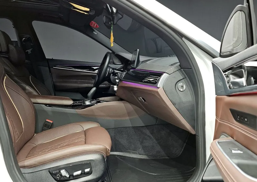 BMW 6 серия