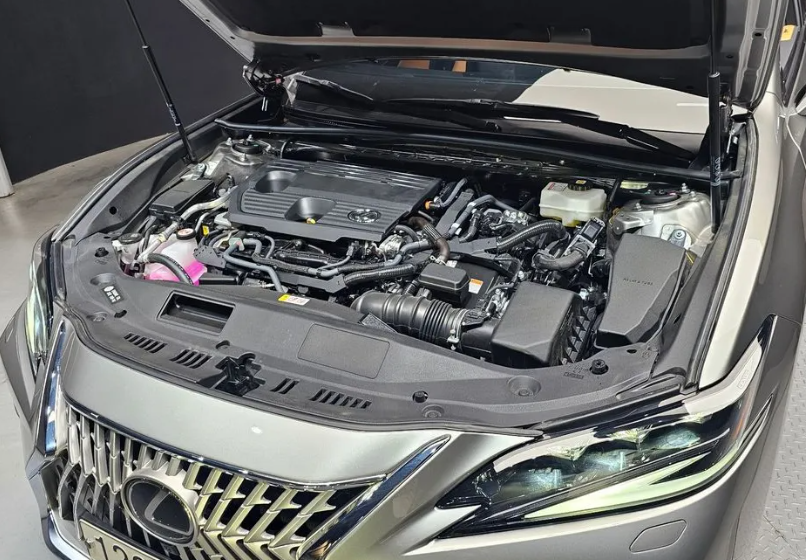 Lexus ES 300h