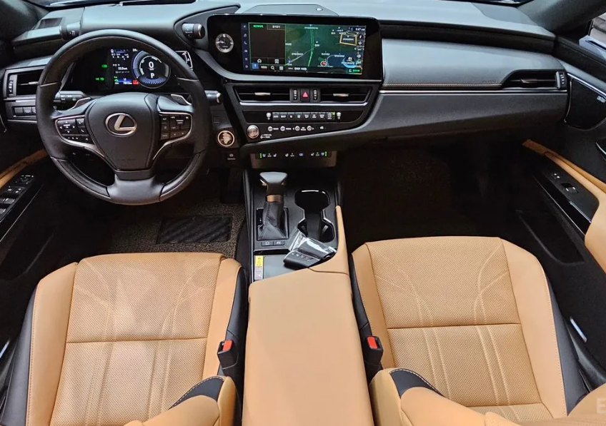Lexus ES 300h