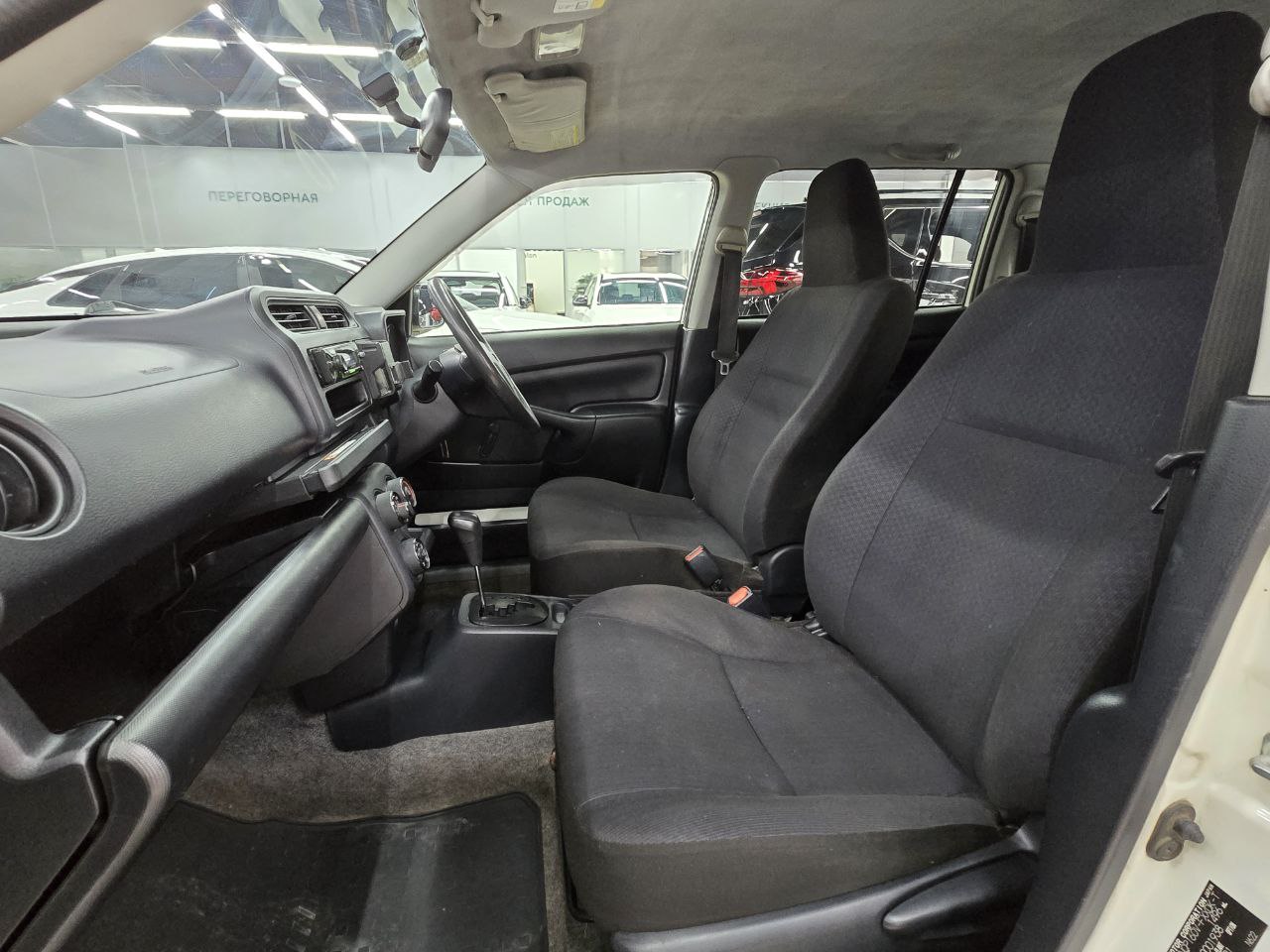 Toyota Succeed