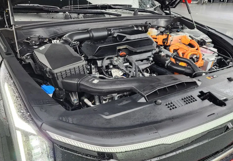 Kia K8