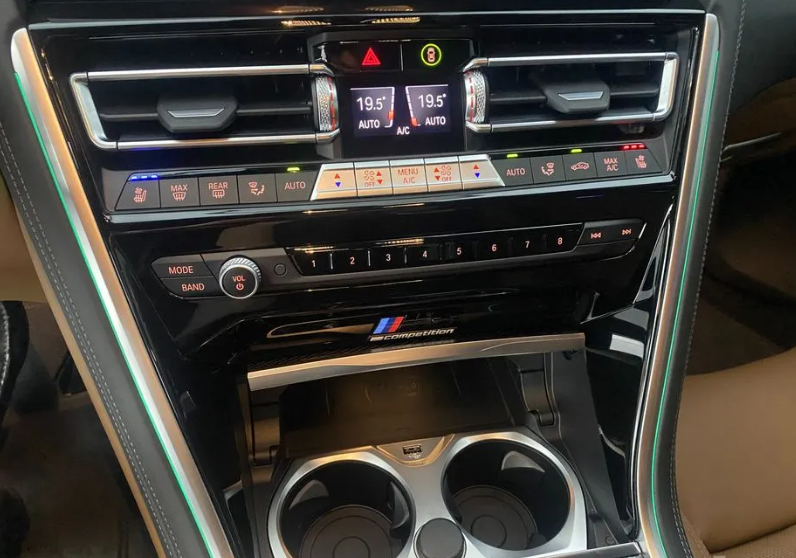 BMW M8