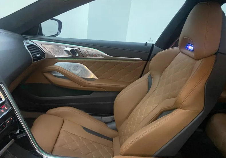 BMW M8
