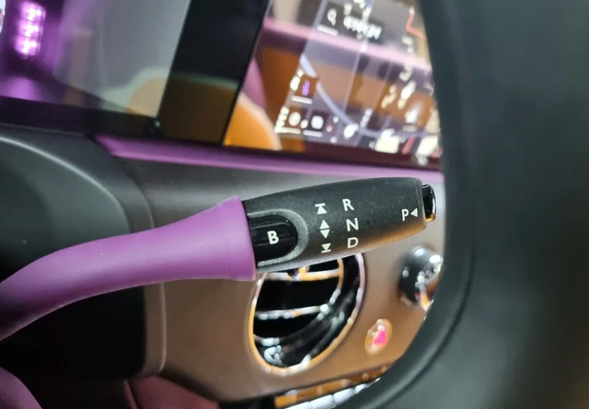 Rolls-Royce Spectre