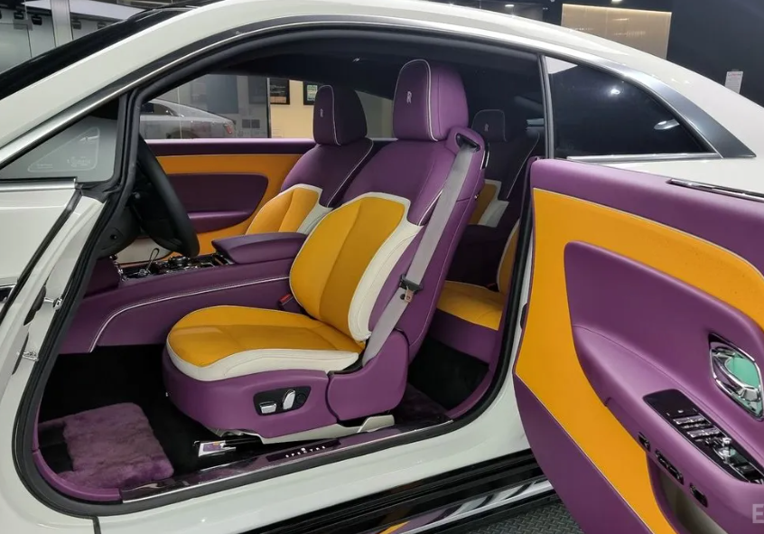 Rolls-Royce Spectre