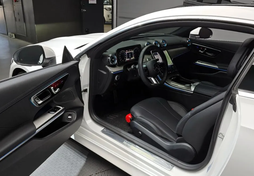 Mercedes-Benz CLS-Class