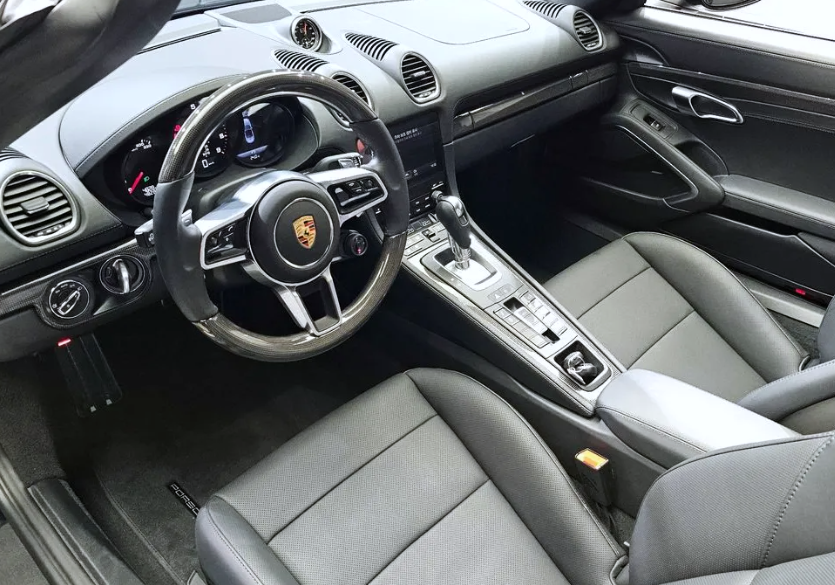 Porsche 718 Boxster