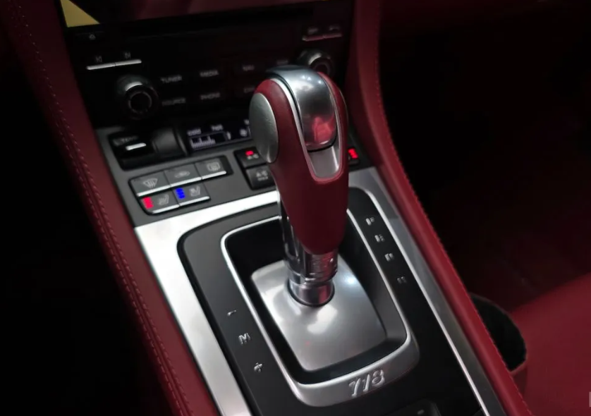 Porsche 718 Boxster