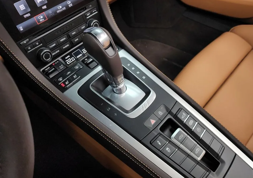 Porsche 718 Boxster