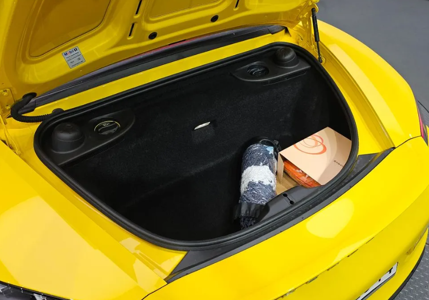 Porsche 718 Boxster